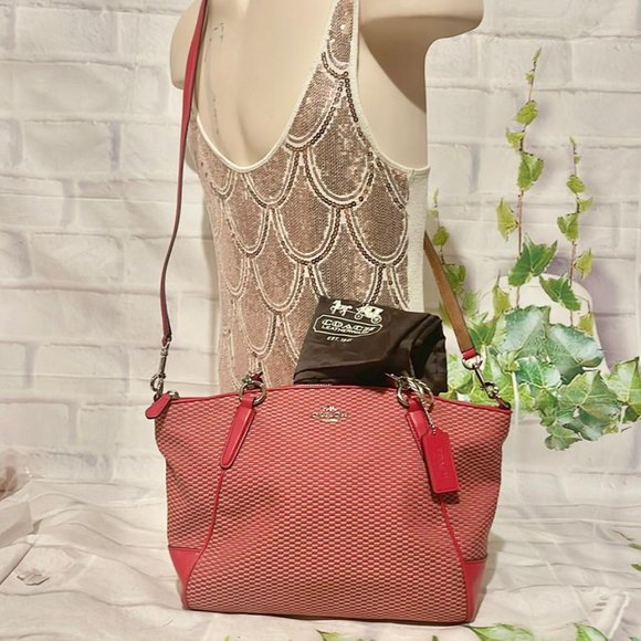 COACH F57244 SMALL KELSEY PINK RED JACQUARD SATCHEL CROSSBODY MSRP $350  NEW WIT - Picture 2 of 10